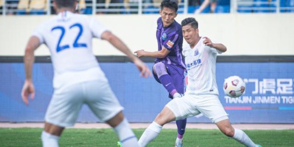 半岛体育官网-老毛病！申花连续7场丢球 9人防不住津门虎2人连线