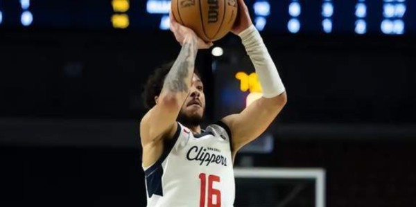 北控签新外援！现已启程，防守与串联亮眼，得分能力匮乏只能辅助