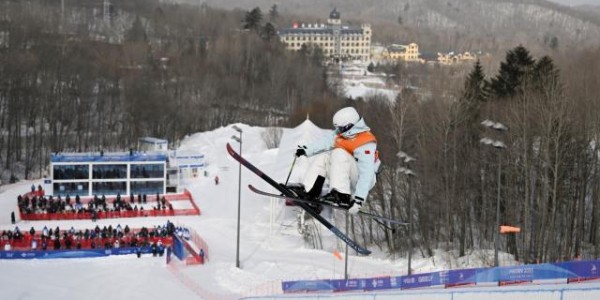 半岛体育官网-亚冬会中国队霸榜载入史册 米兰冬奥依然任重道远