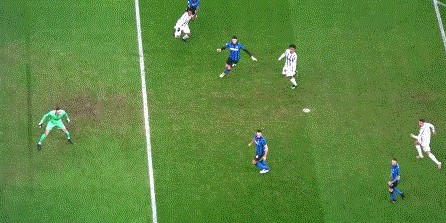 半岛体育官网-【早报】欺凌乡里！曼联9球屠杀圣徒！