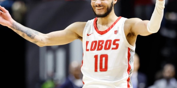 北控签新外援！现已启程，防守与串联亮眼，得分能力匮乏只能辅助