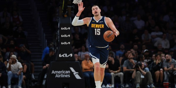 半岛体育在线-领先3分该不该犯规？骑士主帅赌输了 詹金斯3罚全中神剧情引热议