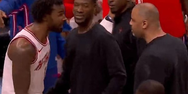 半岛体育网址-直接被驱逐！脾气太大，脏动作越来越多，还顶撞乌度卡，该送走了|伊森|火箭|奇才|艾米-乌度卡|华盛顿奇才队_新浪体育_新浪新闻