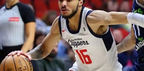 北控签新外援！现已启程，防守与串联亮眼，得分能力匮乏只能辅助